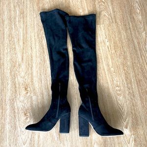 Thigh high suede black boots size 7 Tony Bianco